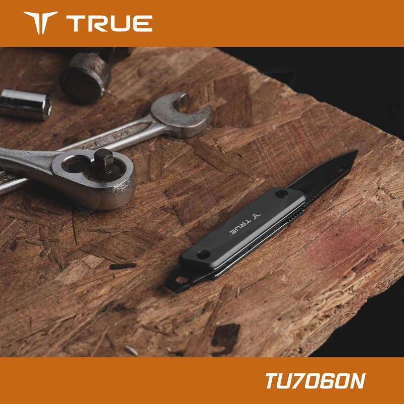 Vágókés, összecsukható Modern Keychain Knife - Fekete - True