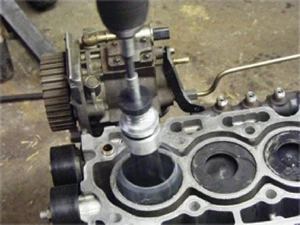 Hónoló fúrógépbe 3 pofás 51-178 mm Motor hengerekhez - profi - HUBI