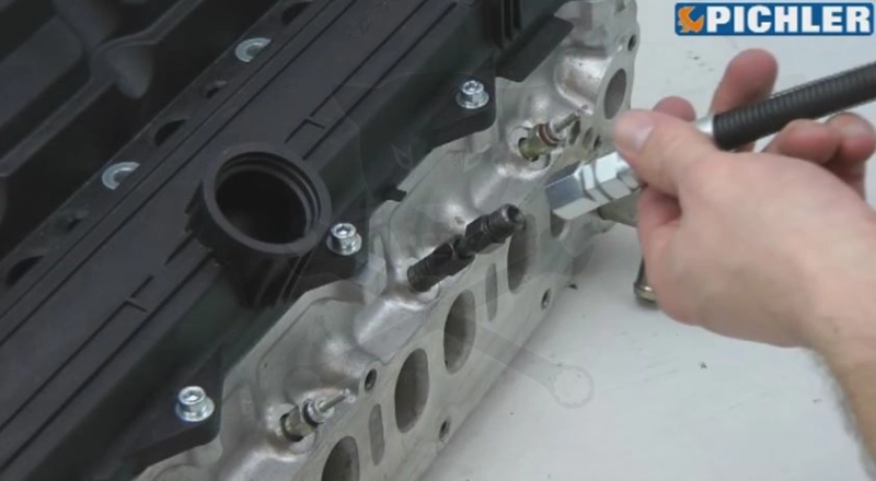 Kompressziómérő diesel Full-Univerzális izzítógyertya-adapter készlet