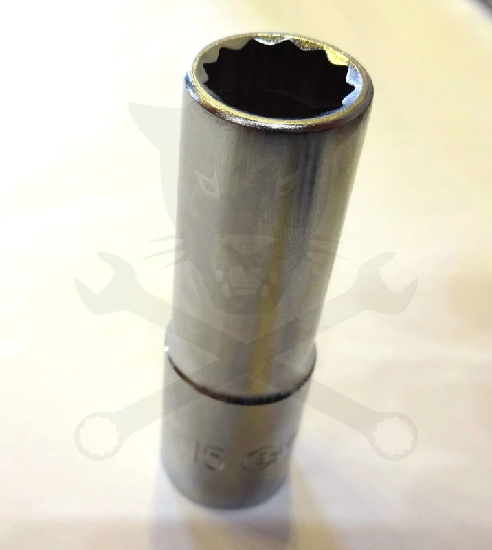 Dugókulcs - crowafej 1/2" 12 szög hosszú 15 mm Genius