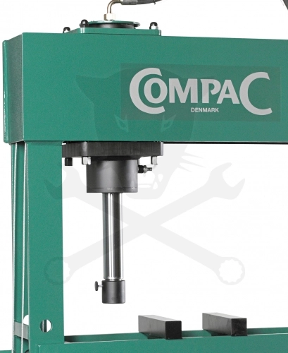 Prés 40 tonnás elektro-hidraulikus - COMPAC - Made in Denmark