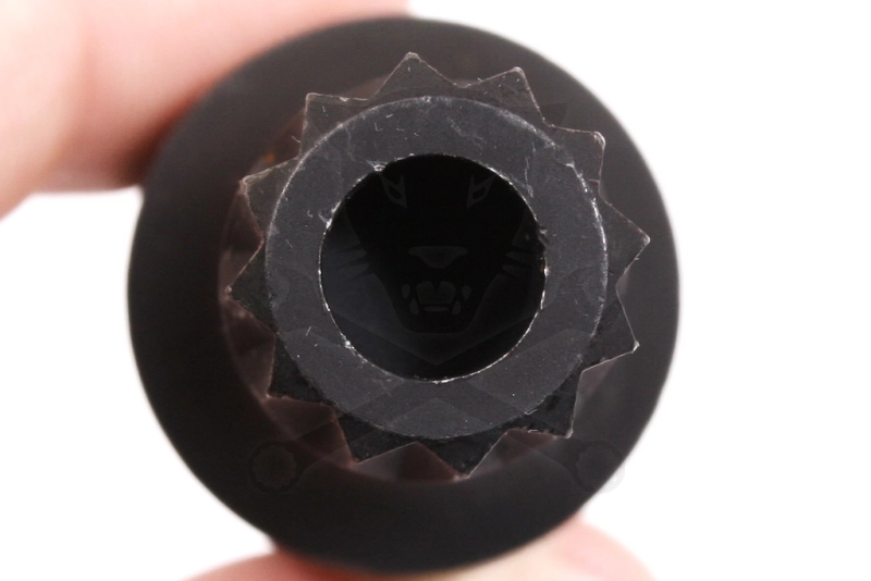 Olajleeresztő-váltóhoz 1/2" XZN - Spline M16 - lyukas
