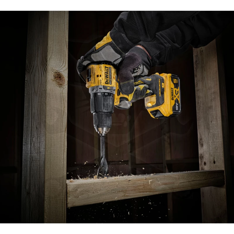 Fúró-csavarozó, akkus 18V 2db 5.0Ah Li-ion - kefementes -  DeWalt