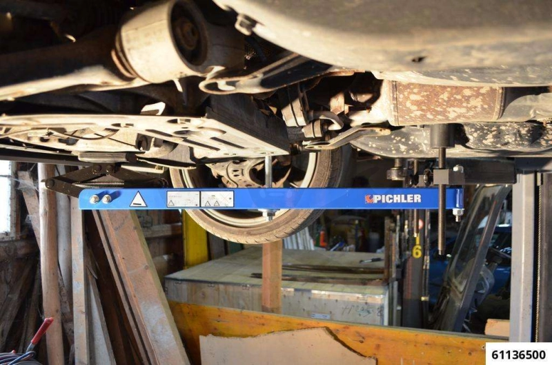 Motor és váltó - alsó támasztó univerzális konzol - Pichler