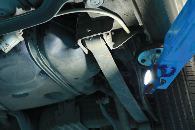 Szerelőlámpa (Munkalámpa) LED COB, akkus 500 / 1000 lm - Laser