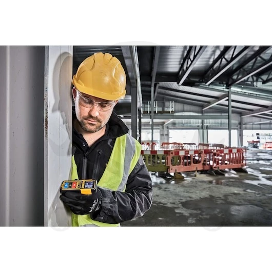 Távolságmérő, lézeres  30 m DeWalt
