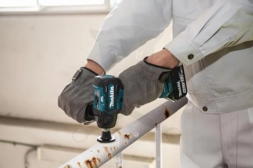 Polírozógép 18 V -  50 / 80 mm akku nélkül + koffer - Makita -