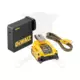 Akkumulátor töltő, USB hordozható 18V XR Li-ion - DeWalt